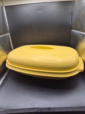 Tupperware Microwave Steamer Yellow White USA Made 3-Piece Set